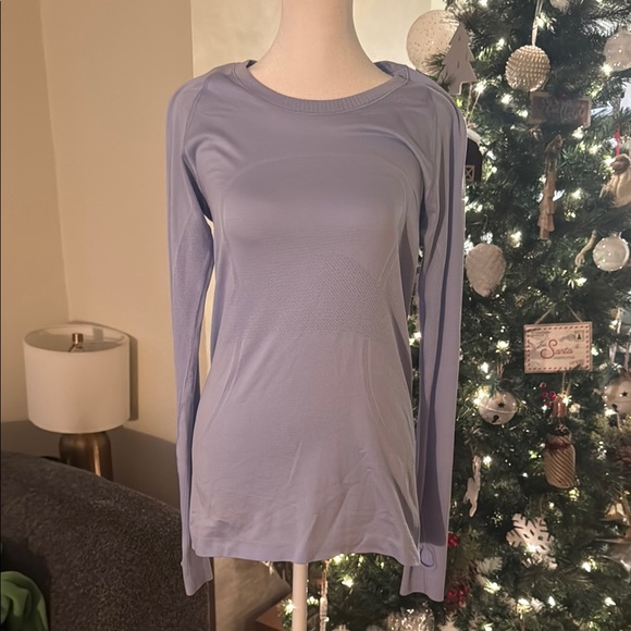 Lululemom swiftly tech long sleeve - Picture 1 of 2